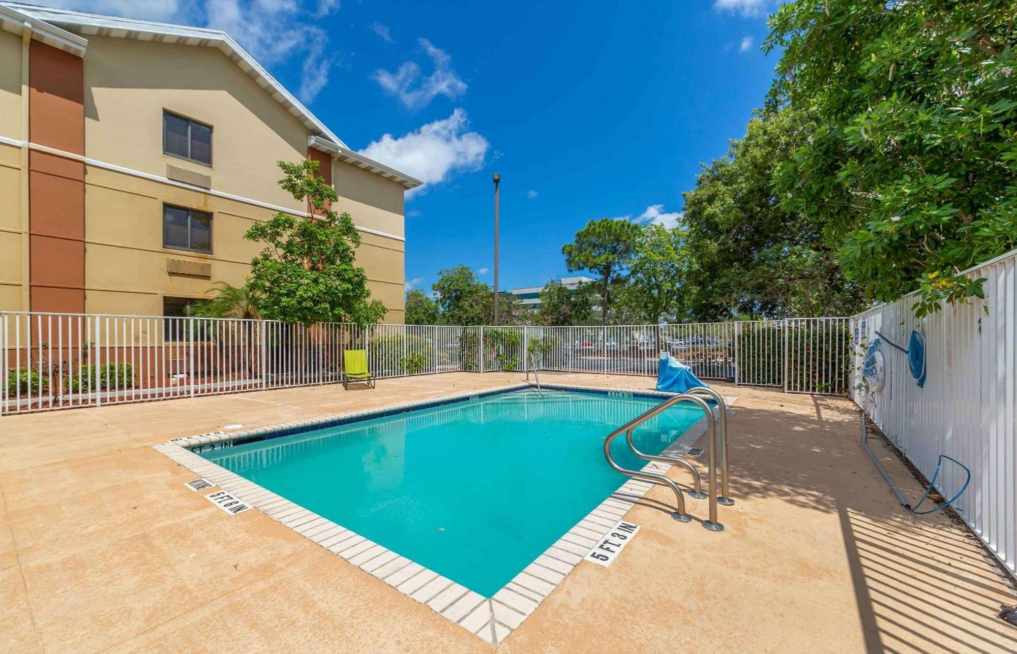 Extended Stay America Suites - Fort Lauderdale - Cypress Creek - Nw 6Th Way Extérieur photo