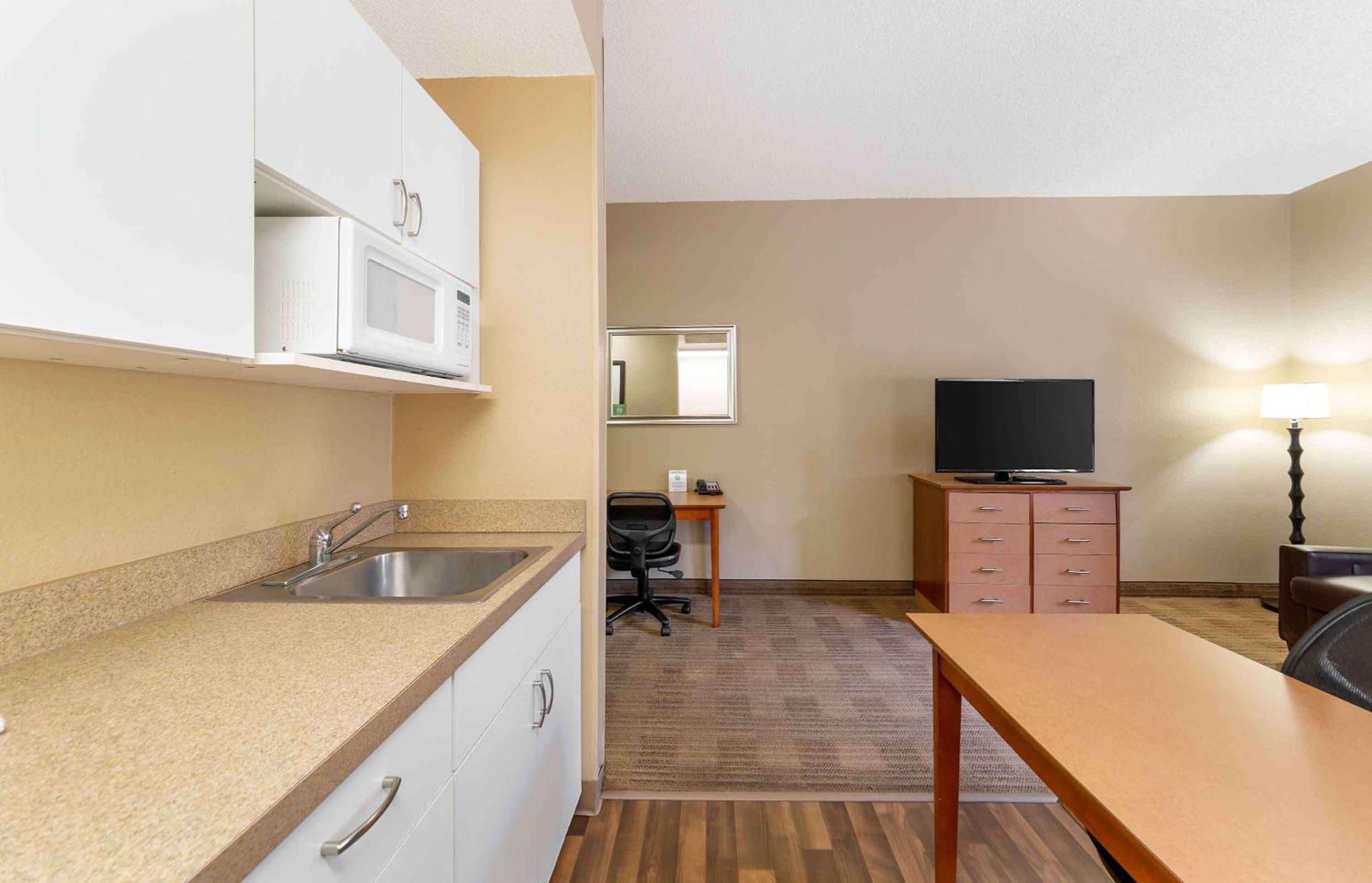Extended Stay America Suites - Fort Lauderdale - Cypress Creek - Nw 6Th Way Extérieur photo